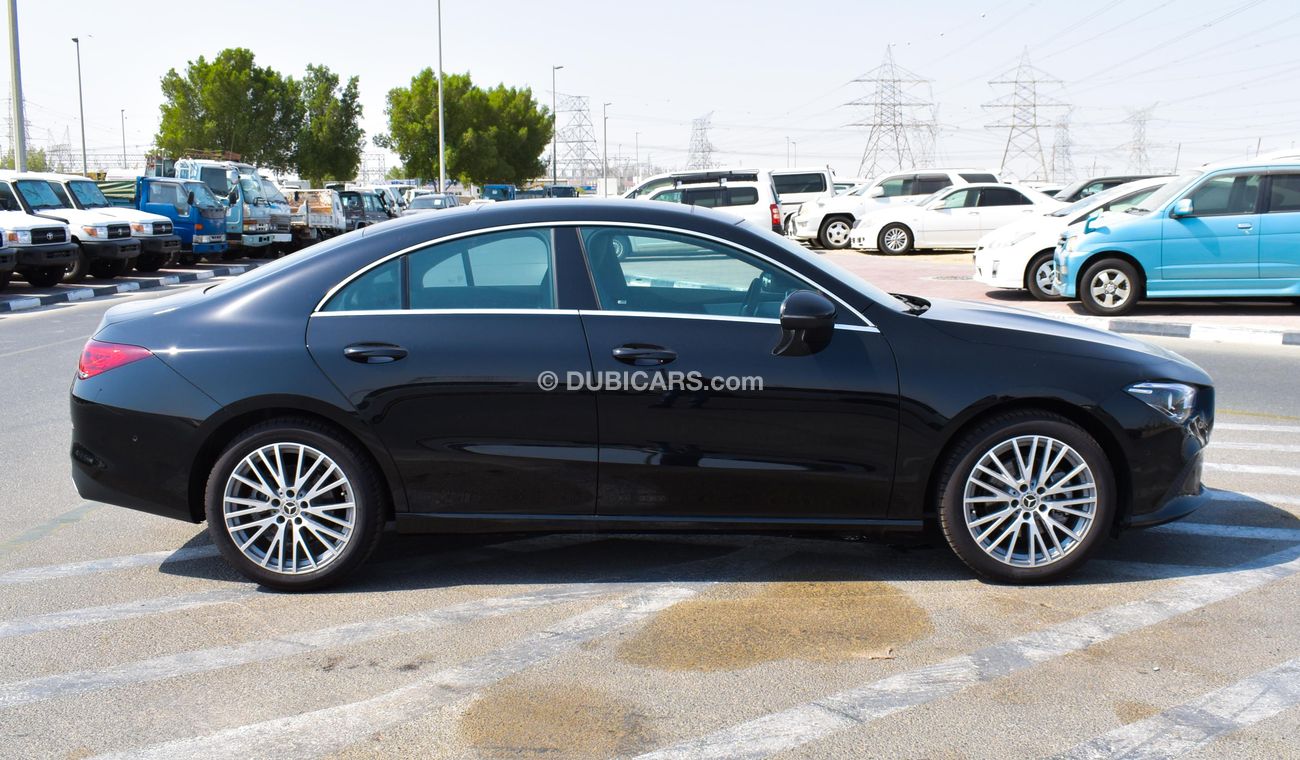 New MercedesBenz CLA 200 2022 for sale in Dubai 542162
