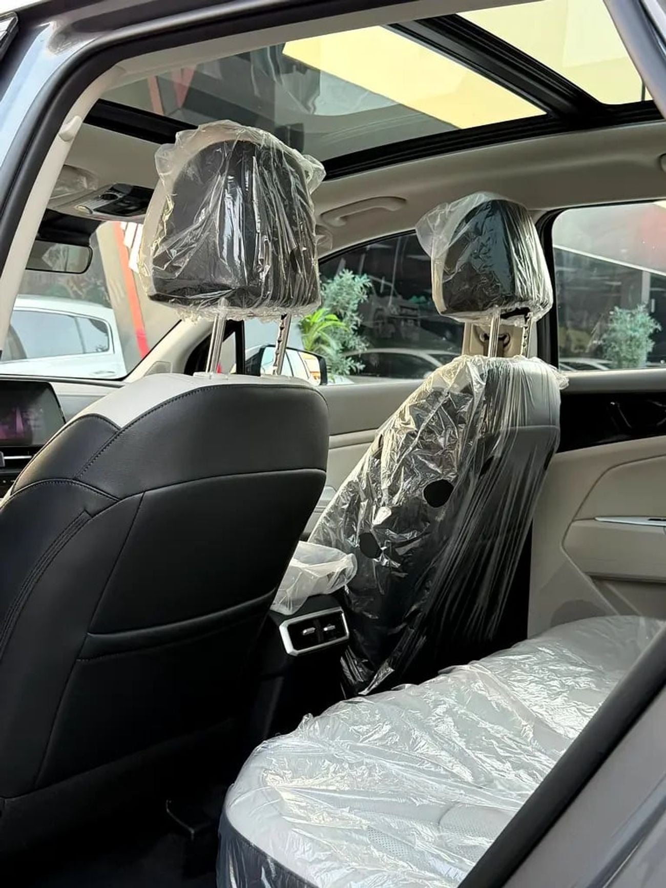 Kia Sportage LX - Brand - Chinese Specs