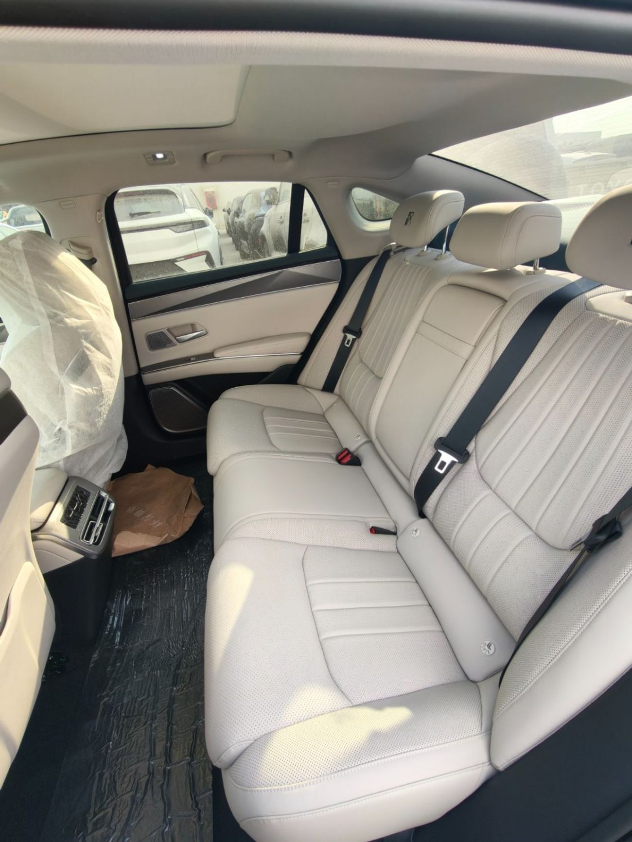 بي واي دي هان BYD هان إل إي في