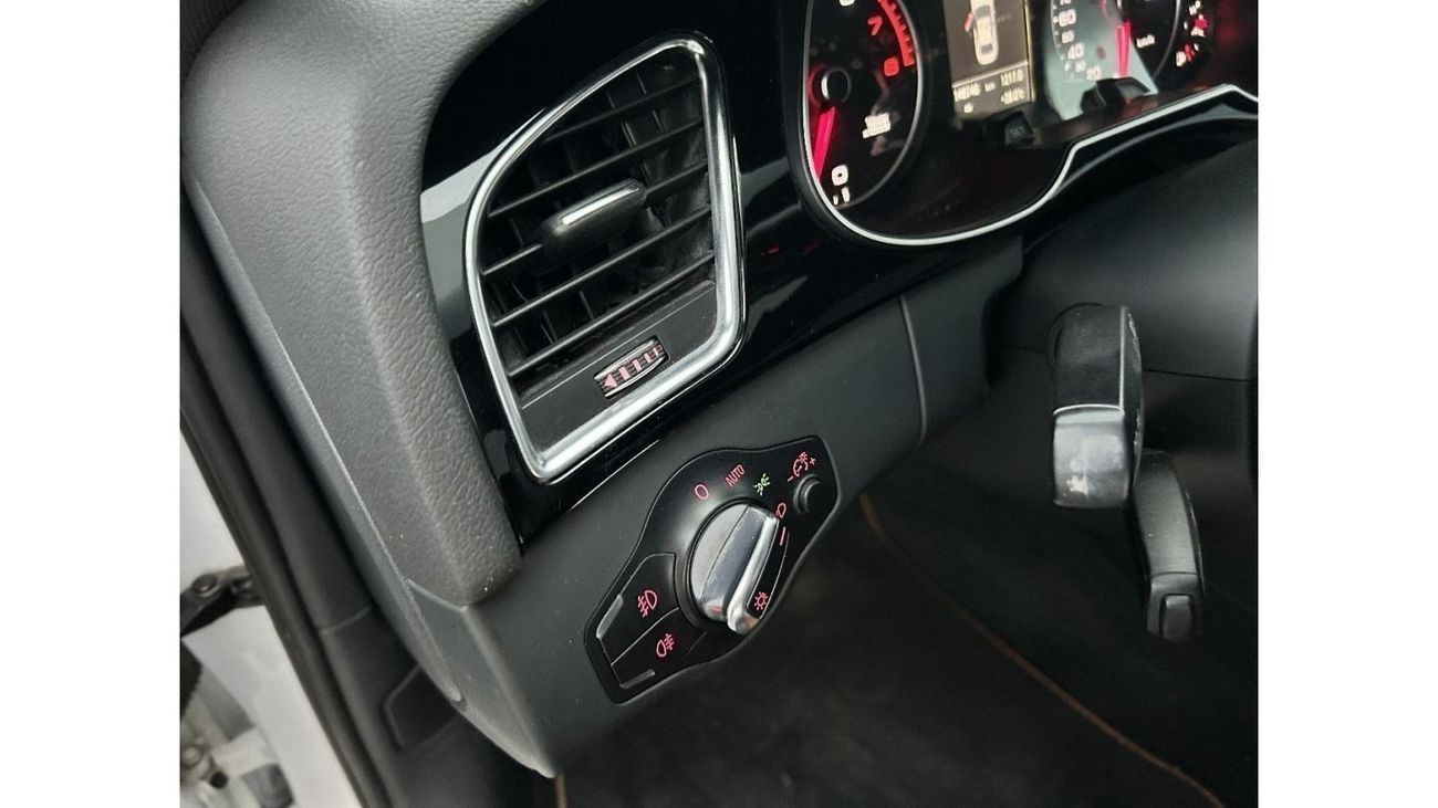 Audi A4 TFSI quattro S-Line ORIGNAL PAINT | AUDI A4 3.0T S-LINE | FULL OPTION | WELL MAINTAINED | GCC