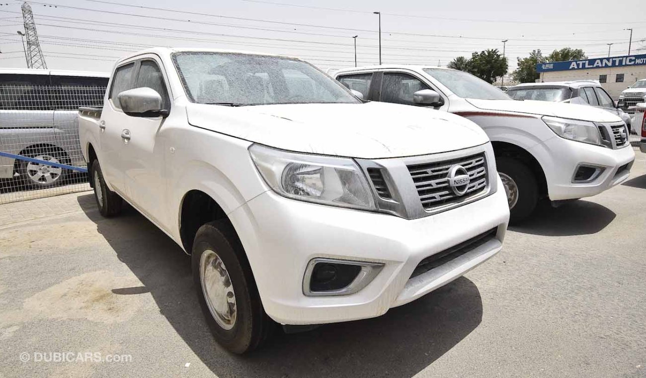 Nissan Navara SE