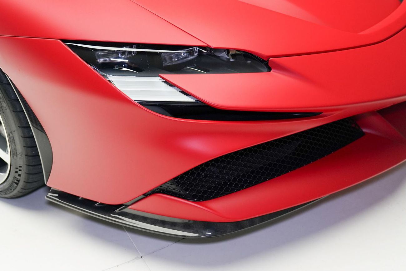 فيراري SF90 سبيدر