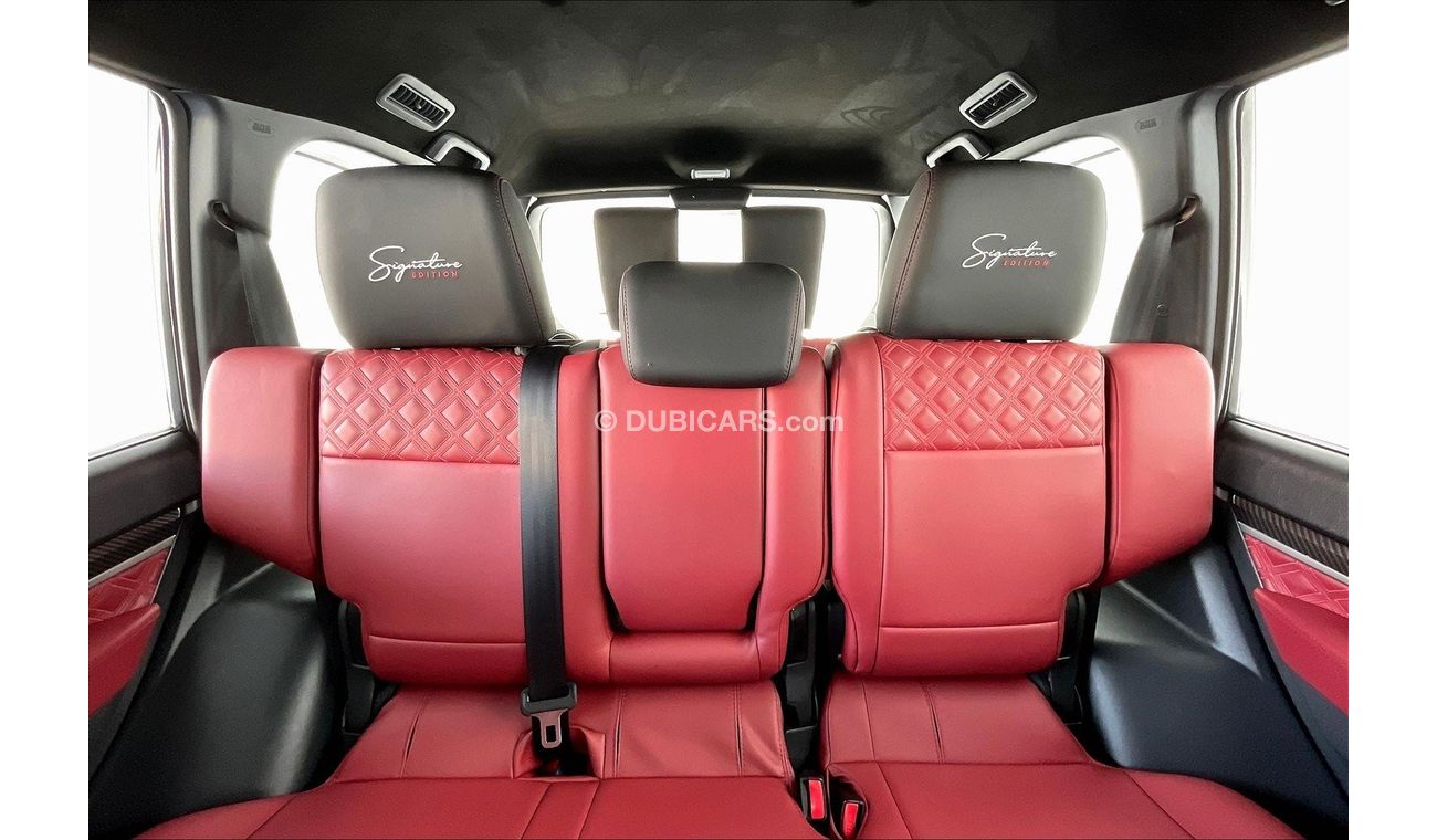 ميتسوبيشي باجيرو Signature Edition