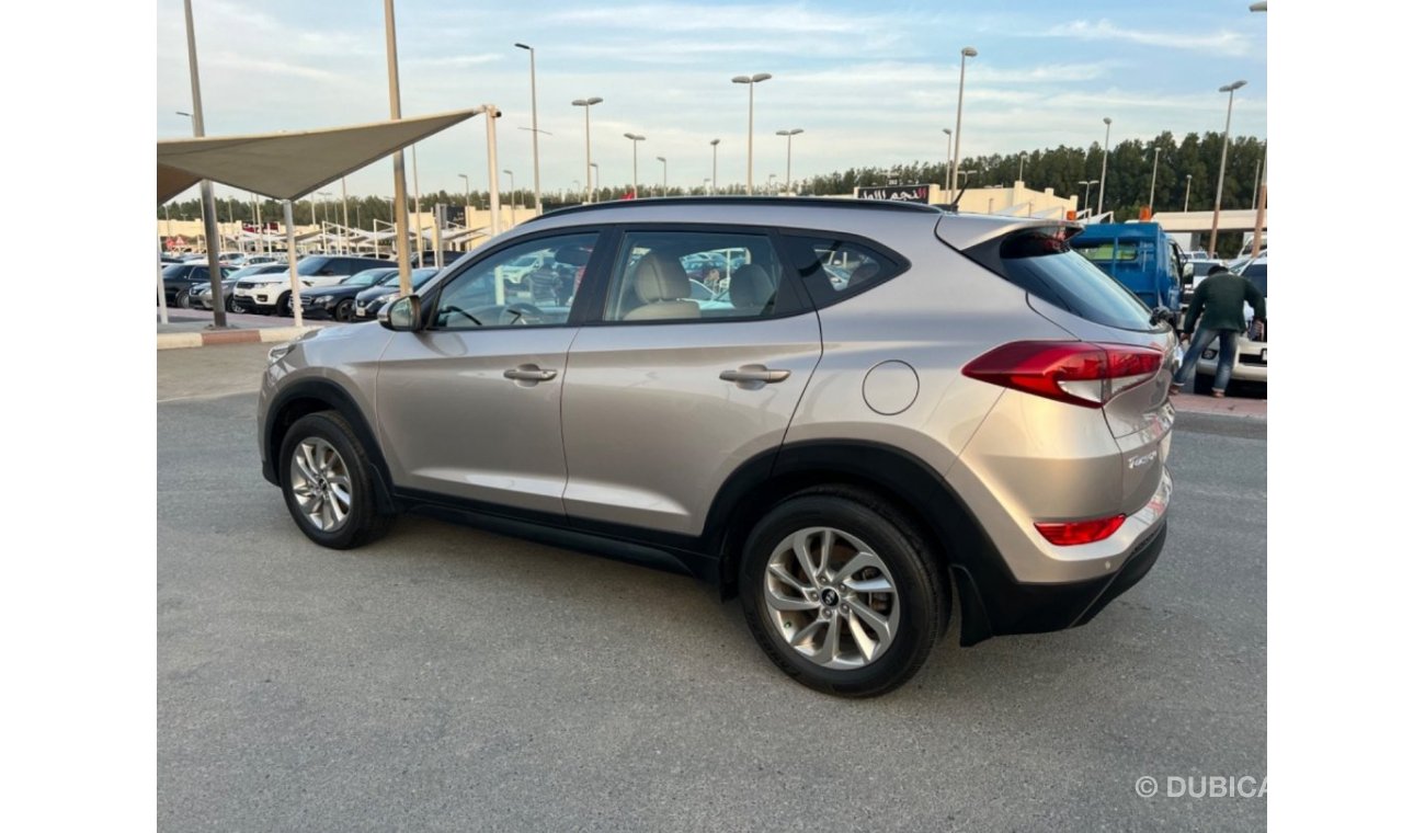 Hyundai Tucson GLS Hyundai Tucson panorama full options