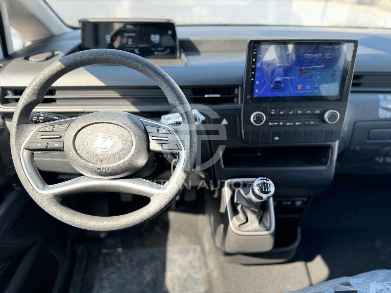 هيونداي ستاريا HYUNDAI STARIA DSL 2.2 S550 2025 MODEL