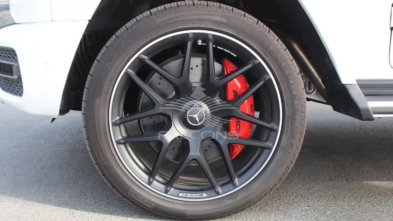 مرسيدس بنز G 63 AMG 4X4²