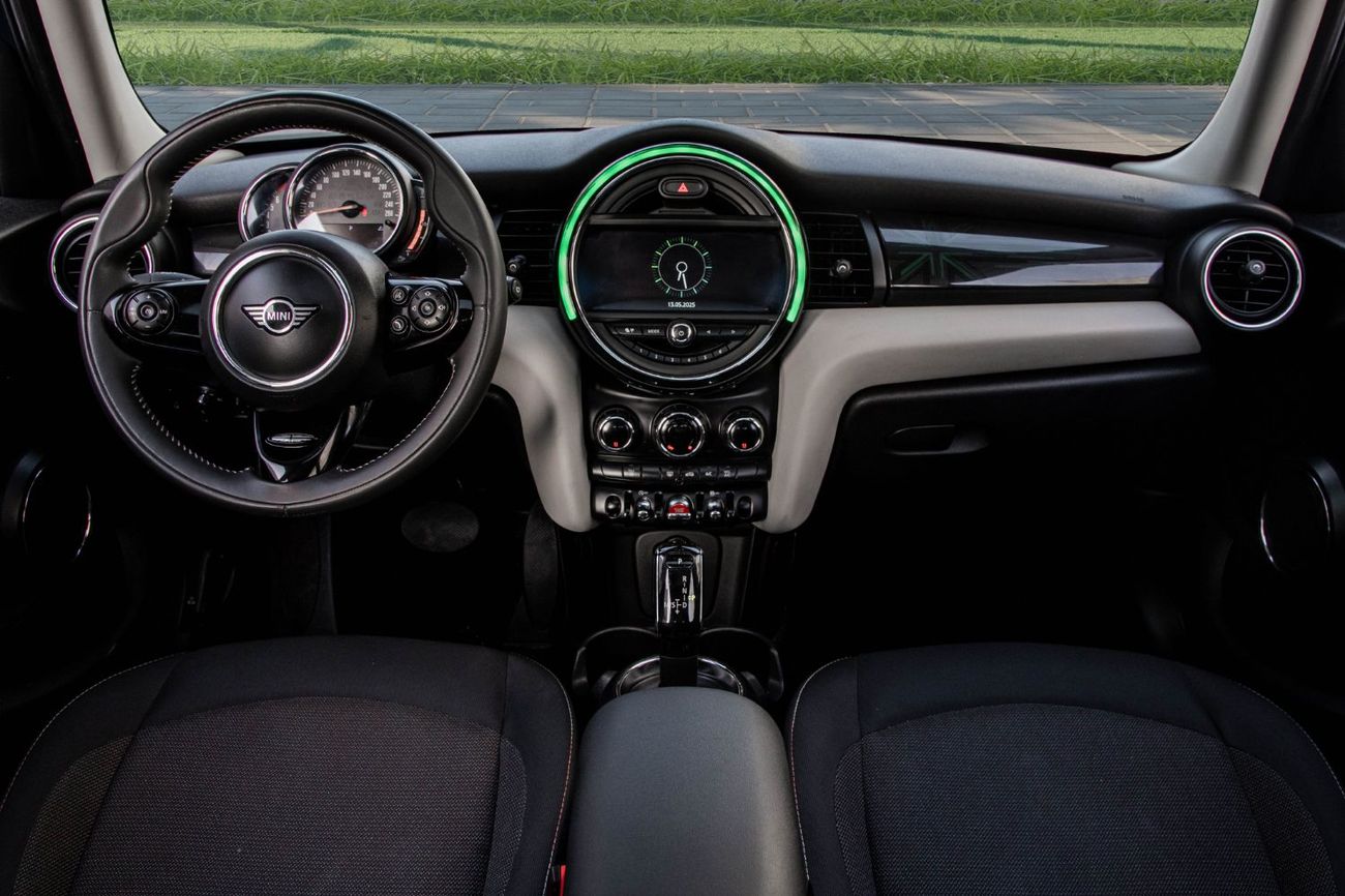 Mini Cooper | 1,175 P.M | 0% Downpayment | LOW MILEAGE!