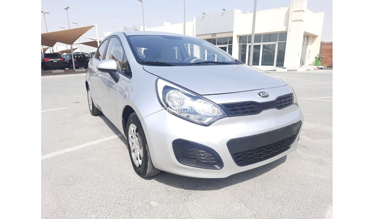 كيا ريو كيا ريو ٢٠١٥ فل اوتوماتيك ١٦٠٠