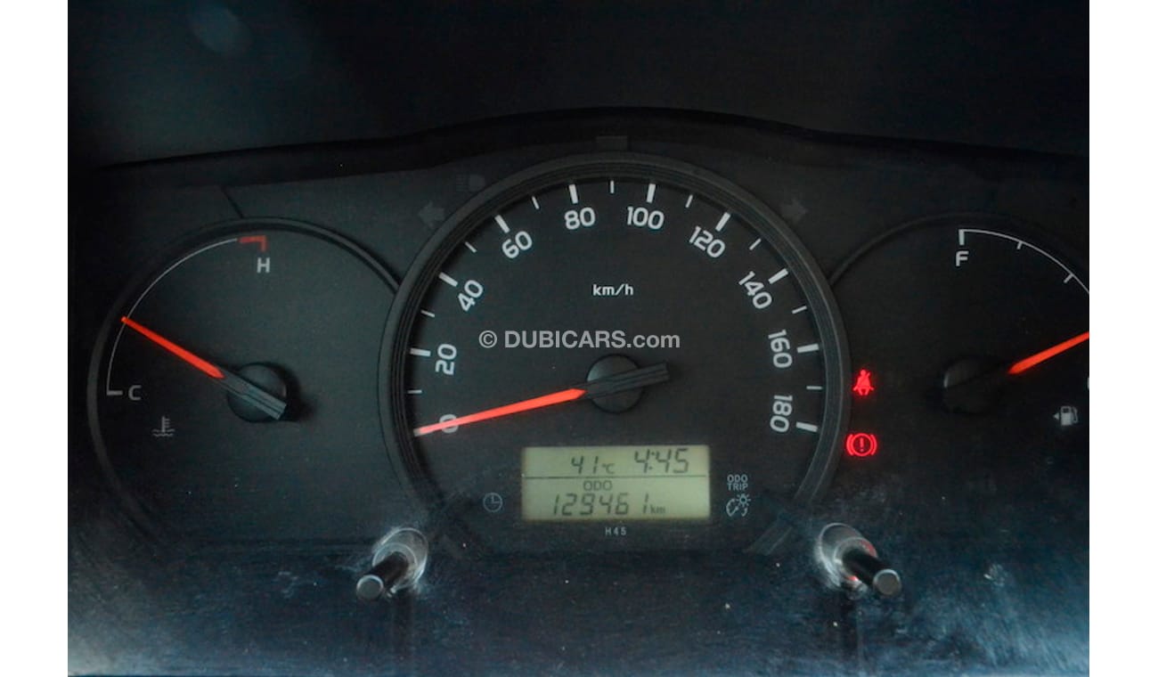 Toyota Hiace HIGH ROOF 15 SEATER BUS GCC SPECS