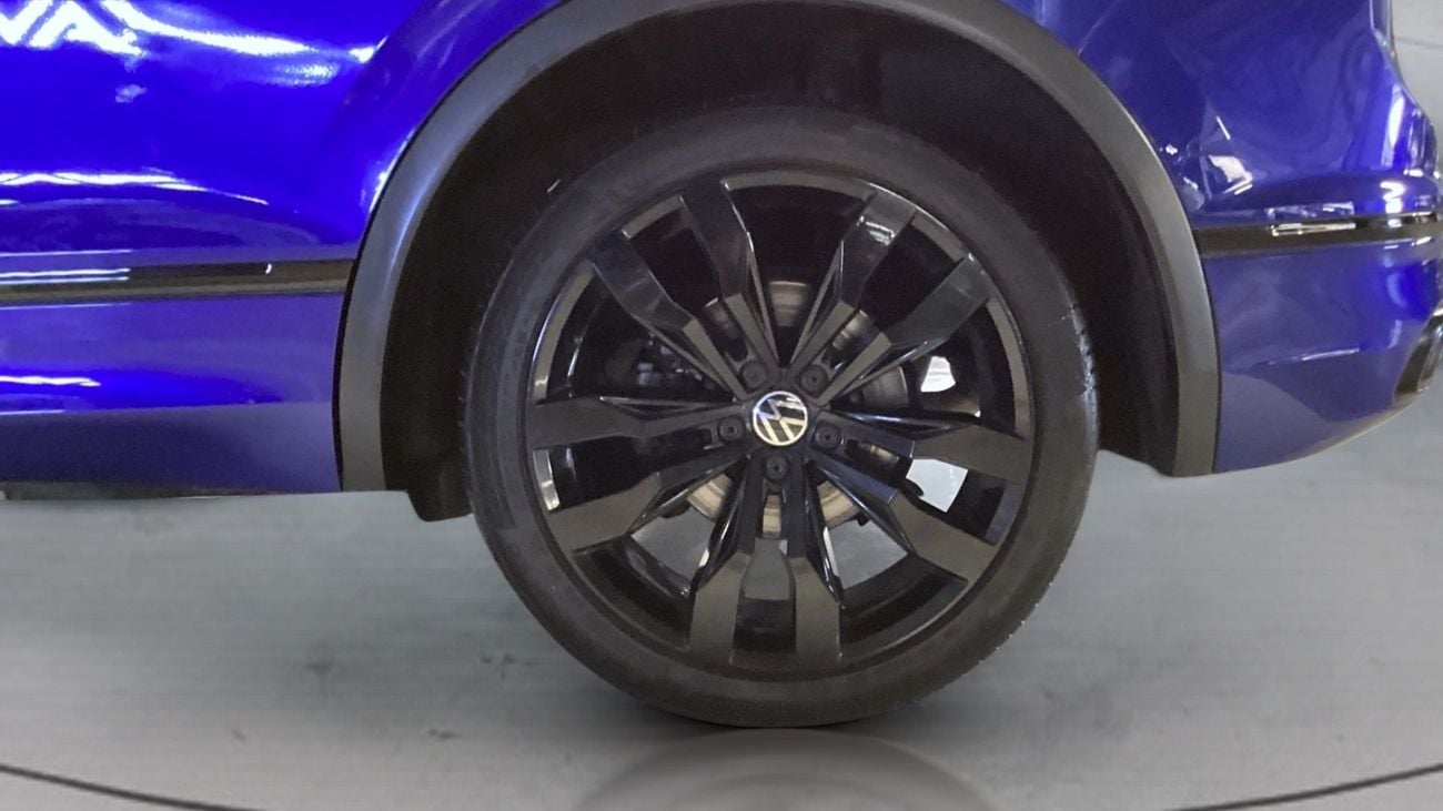 Volkswagen Tiguan R-LINE PREMIUM | Guaranteed Warranty | 0 Down Payment
