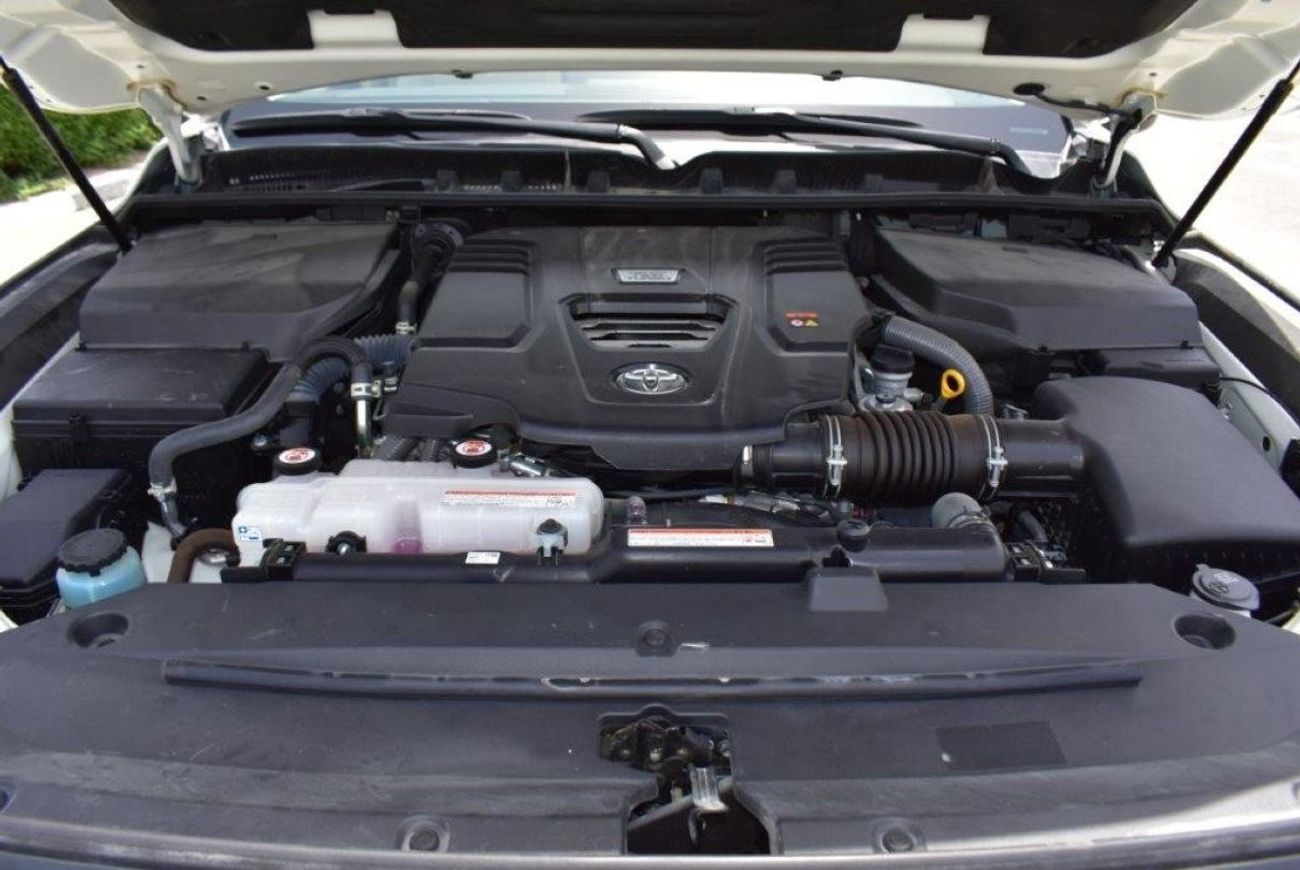 Toyota Land Cruiser XTREME V6 3.3L Automatic