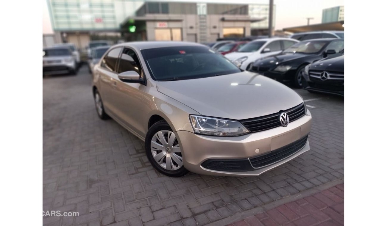 Volkswagen Jetta Volkswagen jetta 2014 gcc 2.0