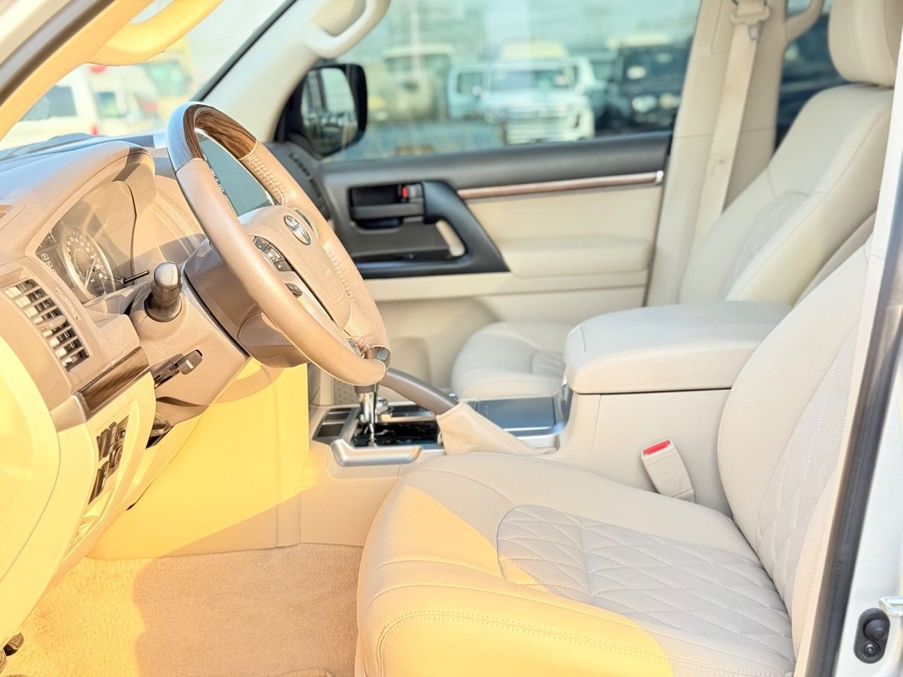 Toyota Land Cruiser TOYOTA LANDCURISER VXR 4.6L 4WD FULL TOP ThE RANGE