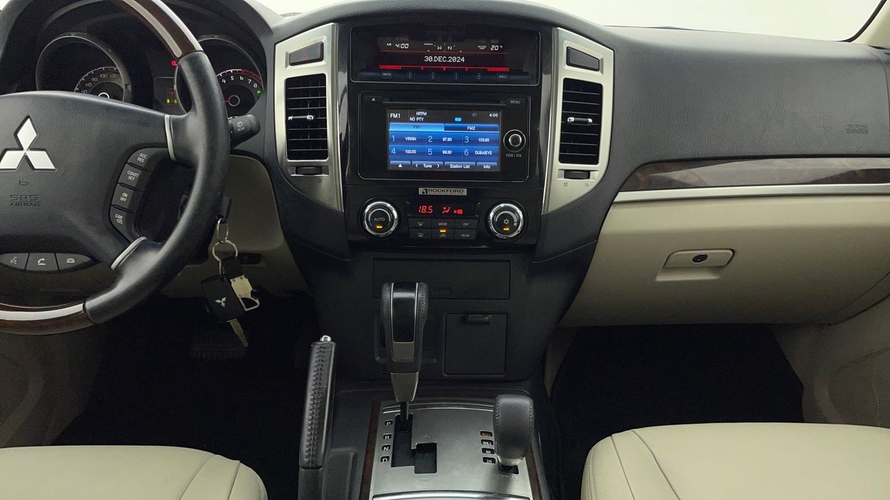 ميتسوبيشي باجيرو GLS TOP 3.5 | بدون دفعة مقدمة | اختبار القيادة في المنزل