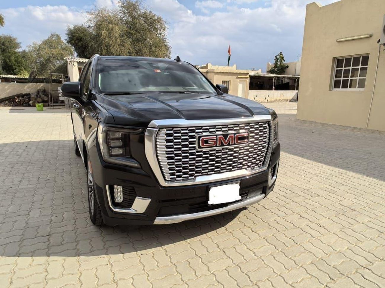 جي أم سي يوكون 5.3 V8 Denali (AWD)