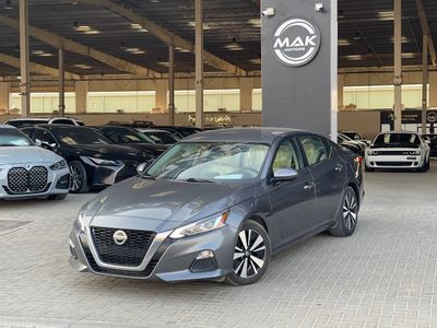 Nissan Altima SV 2.5L SV / 2.5L V4 / LOW MILEAGE / RADAR / ROAD ASSIST / APPLE-ANDROID AUTO / BIG SCREEN