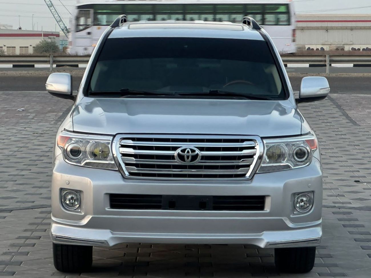 تويوتا لاند كروزر تويوتا لاندكروزر GXR V8 خليجي 2012 محول 2015