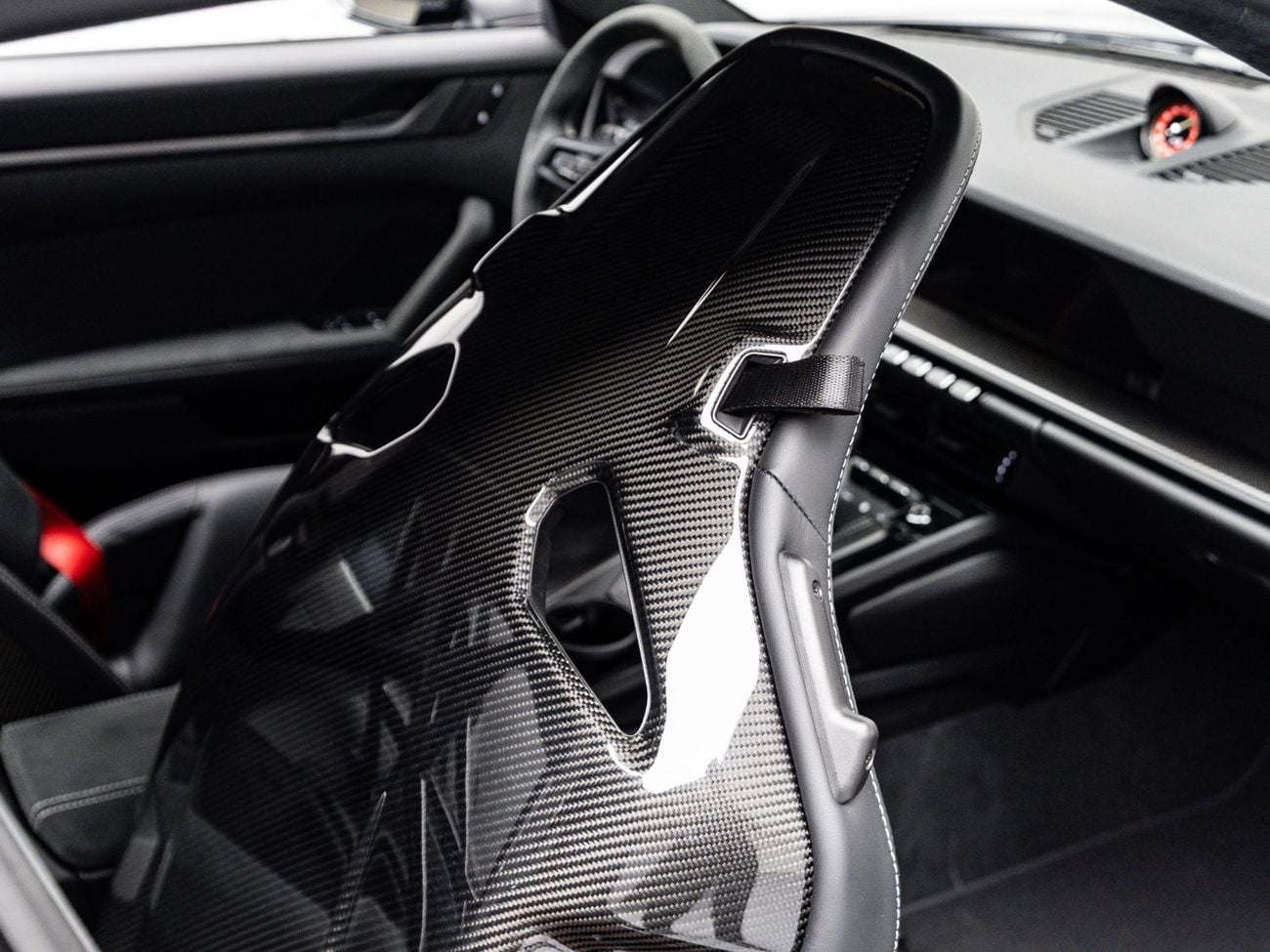 بورش 911 The BEST Ramadan Offer in the UAE - Limited Time, February 2028 Porsche Warranty, GCC