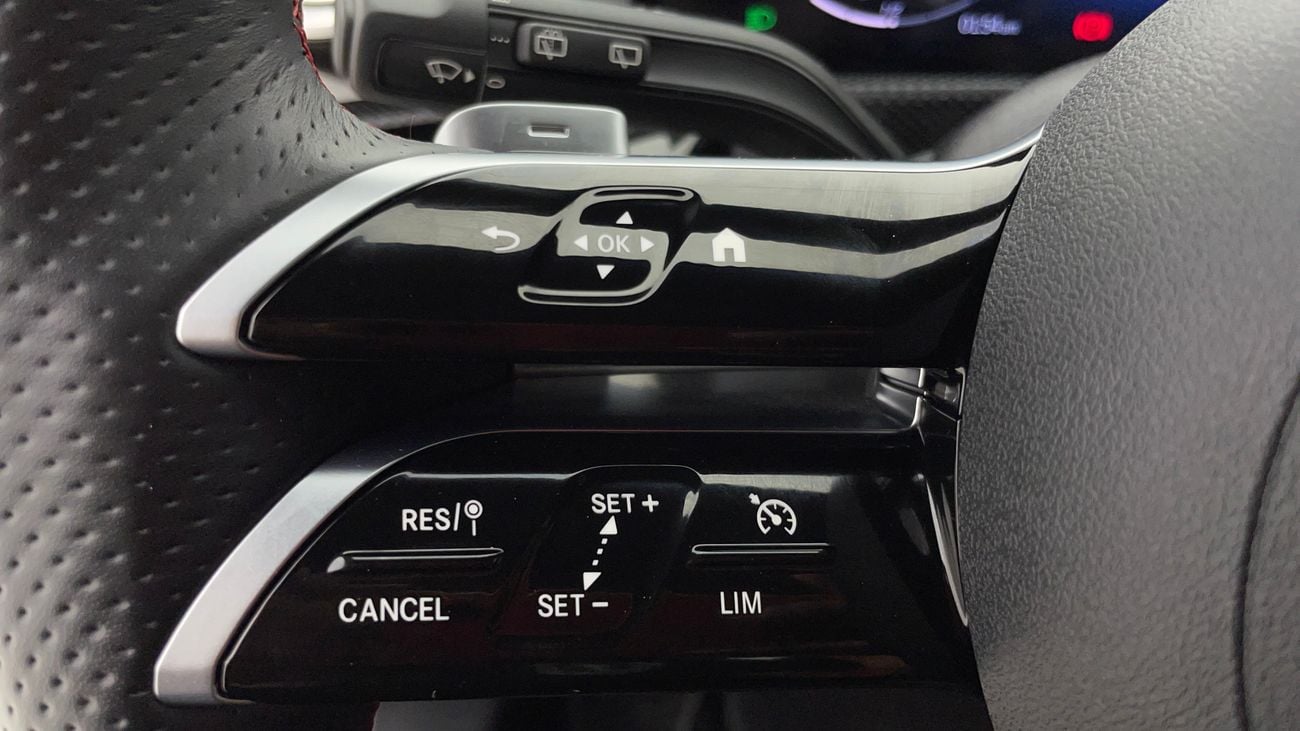 Mercedes-Benz A 200 AMG PREMIUM 1.3 | Zero Down Payment | Home Test Drive