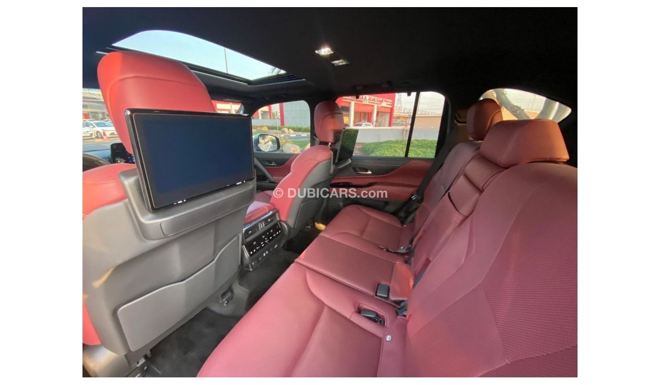 Lexus LX 600 Signature PEARL WHITE**2022**GCC SPEC UNDER WARRANTY LESS KILOMETER