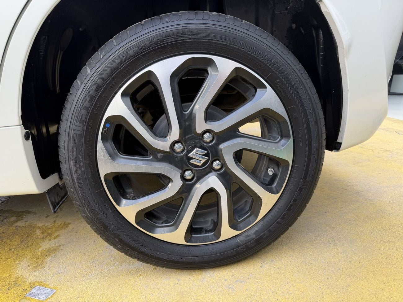 Suzuki Baleno GLX NO CONVENIENCE FEES | UNDER WARRANTY | 0% DOWN PAYMENT | CERTIFIED PRE-OWNED |