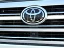Toyota Land Cruiser VXR 4.0L V6 White 2026 GCC Omani