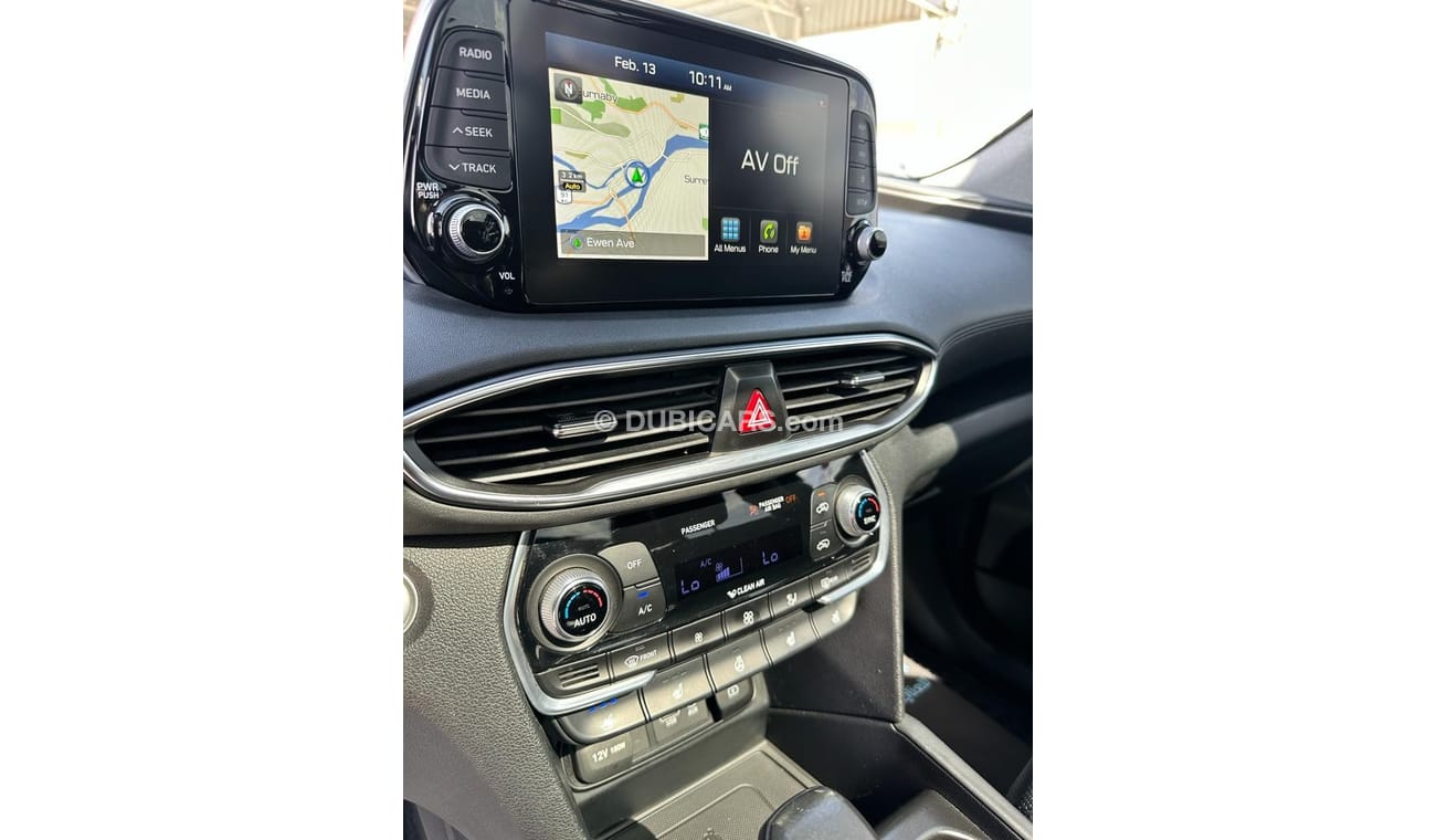 هيونداي سانتا في