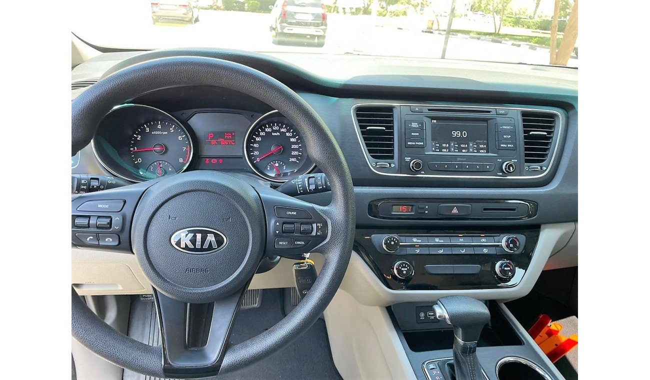 Kia Carnival 2019 Kia Grand Carnival LX , GCC, 3.3L, in excellent conditions