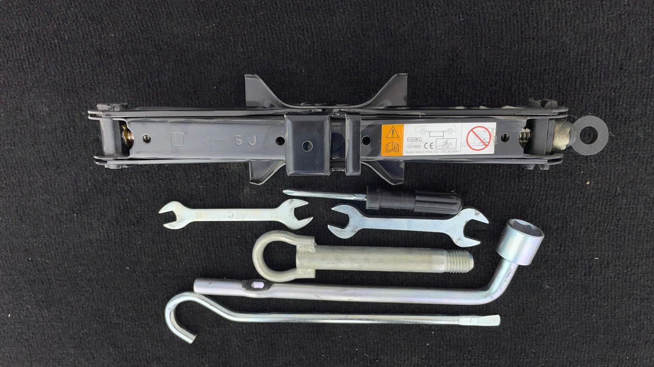 Mazda 2 VGRADE 1.5 | Zero Down Payment | Free Home Test Drive