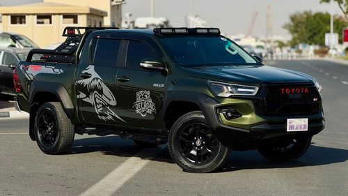 Toyota Hilux 2018 | 2.8L DIESEL | AT | RHD | GR BODY KIT INSTALLED | ROOF MOUNTED LED LIGHTS | HEAVY 4X4 SPORTS B