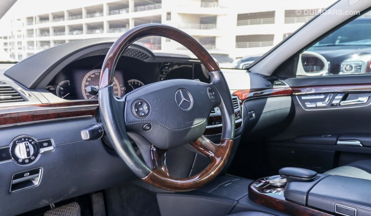 Mercedes-Benz S 500