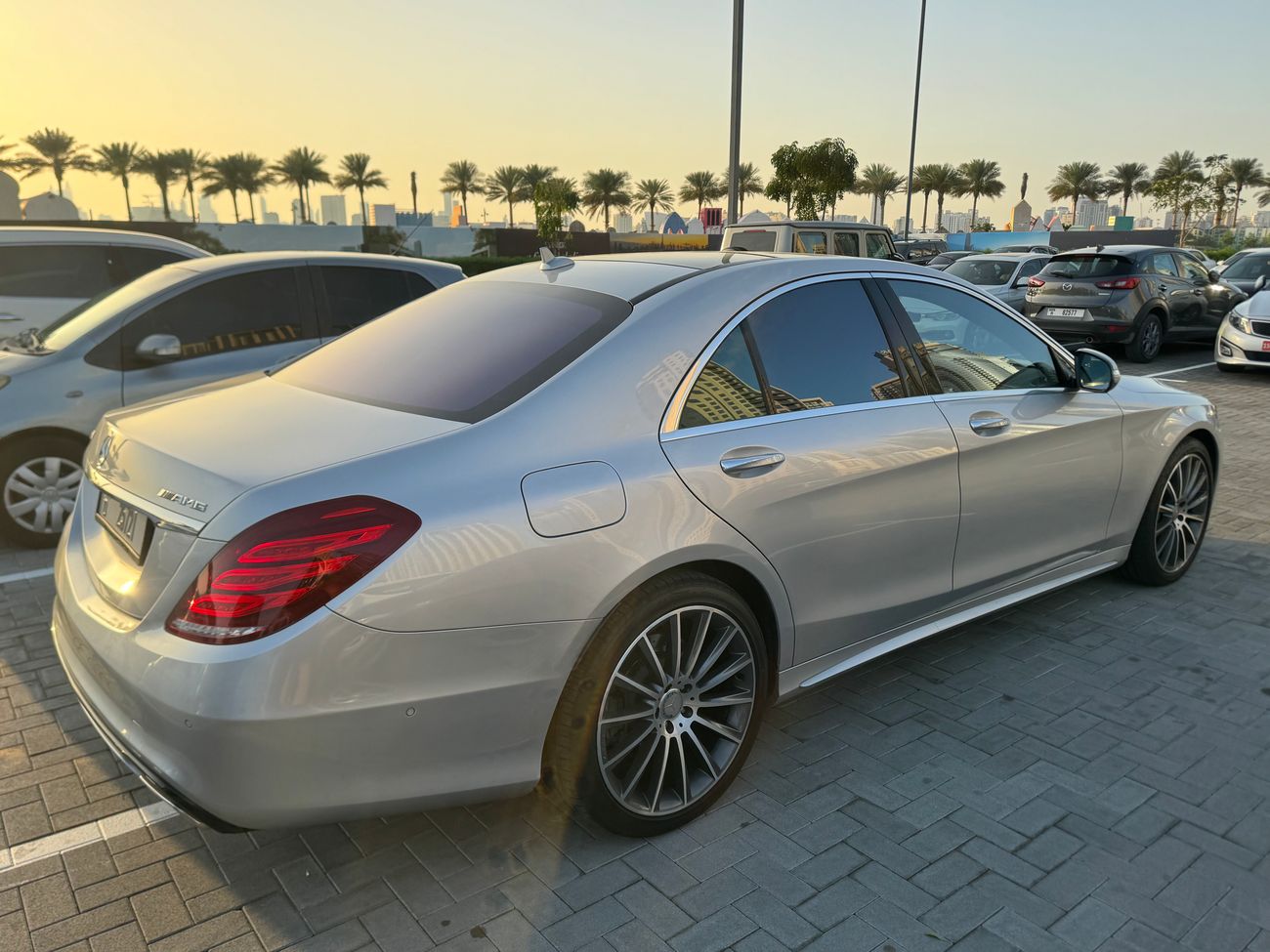 مرسيدس بنز S 400 H AMG - 2015 - LIKE NEW - EXCELLENT CONDITION