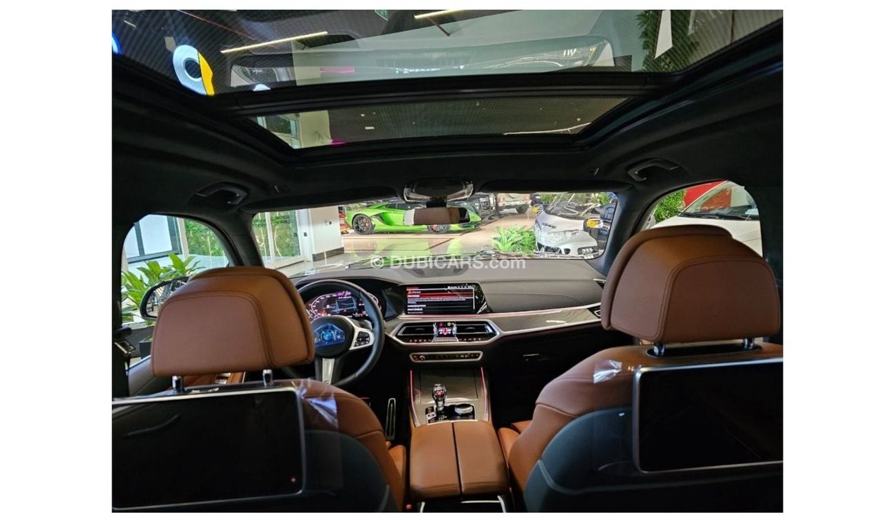 BMW X7 M50i Luxury BMW X7 50i Mkit/2022 /2 Years Warranty/Brand New