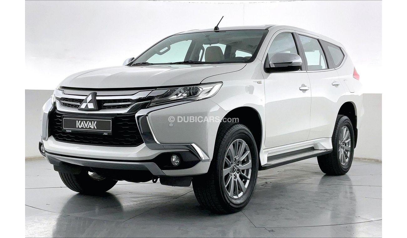 ميتسوبيشي مونتيرو GLS Mid | سنة ضمان مجانية | 0 دفعة أولى | سياسة الإعادة بعد 7 أيام