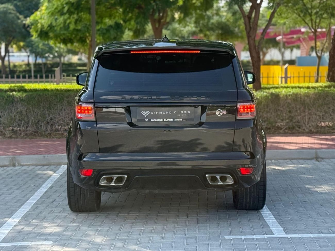 Land Rover Range Rover Sport SVR Carbon Edition 5.0L