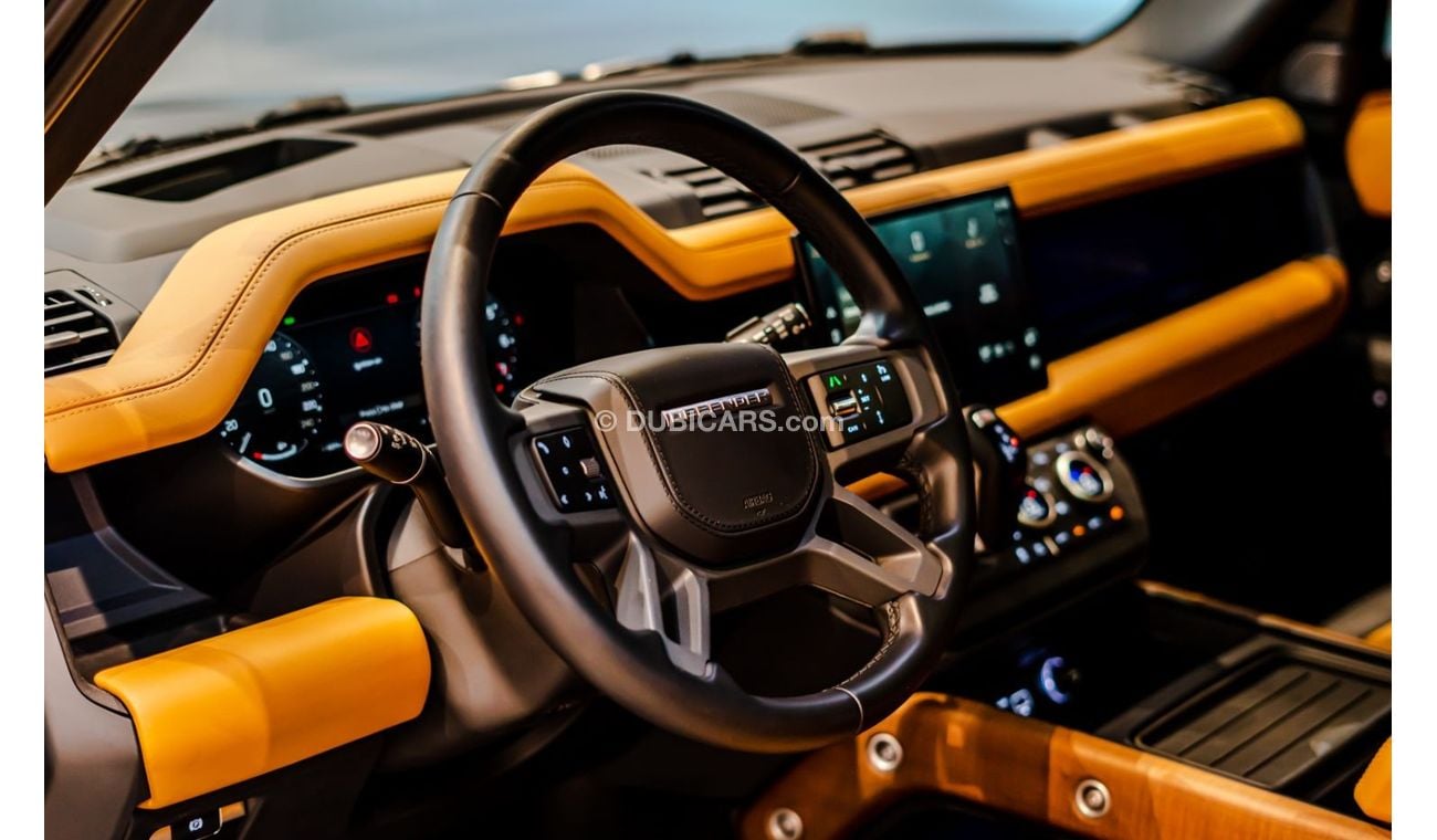 لاند روفر ديفندر Land Rover Defender 90 X, 2027 Land Rover Warranty & Service, Low KMs, GCC