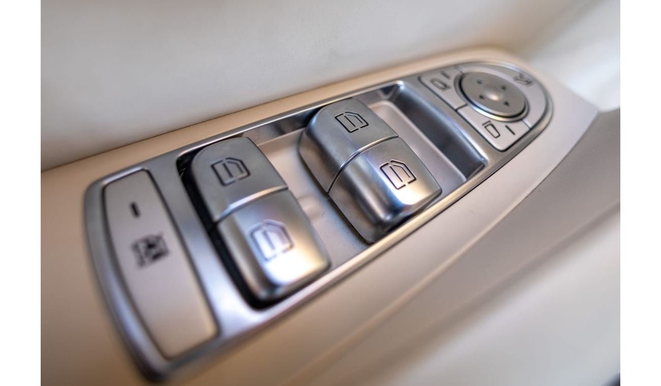 مرسيدس بنز ايه ام جي جي تي 43 Mercedes-Benz GT43 AMG 2019 GCC under Agency Warranty with Flexible Down-Payment.