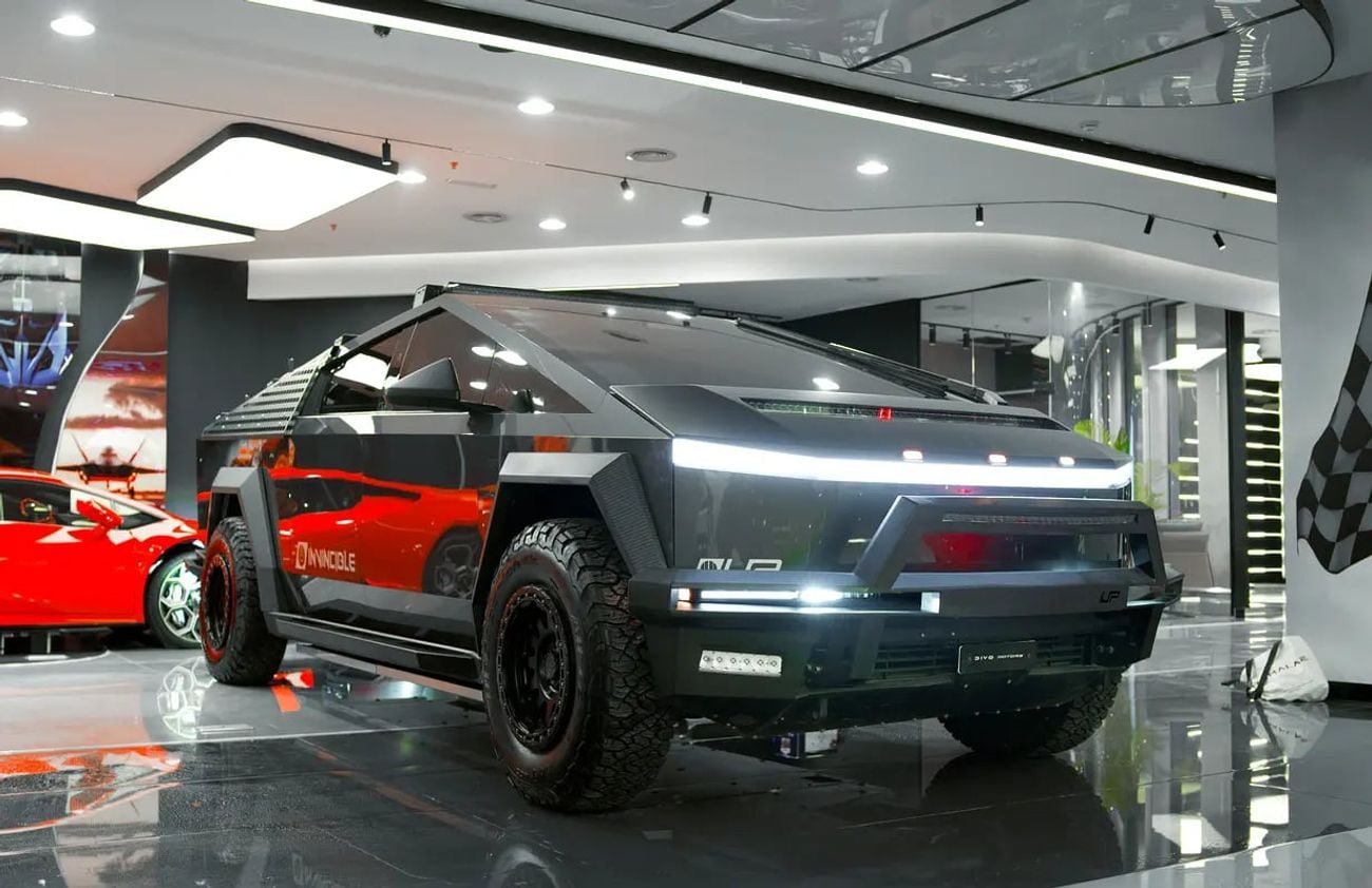 Tesla Cybertruck invincible edition - Brand New!