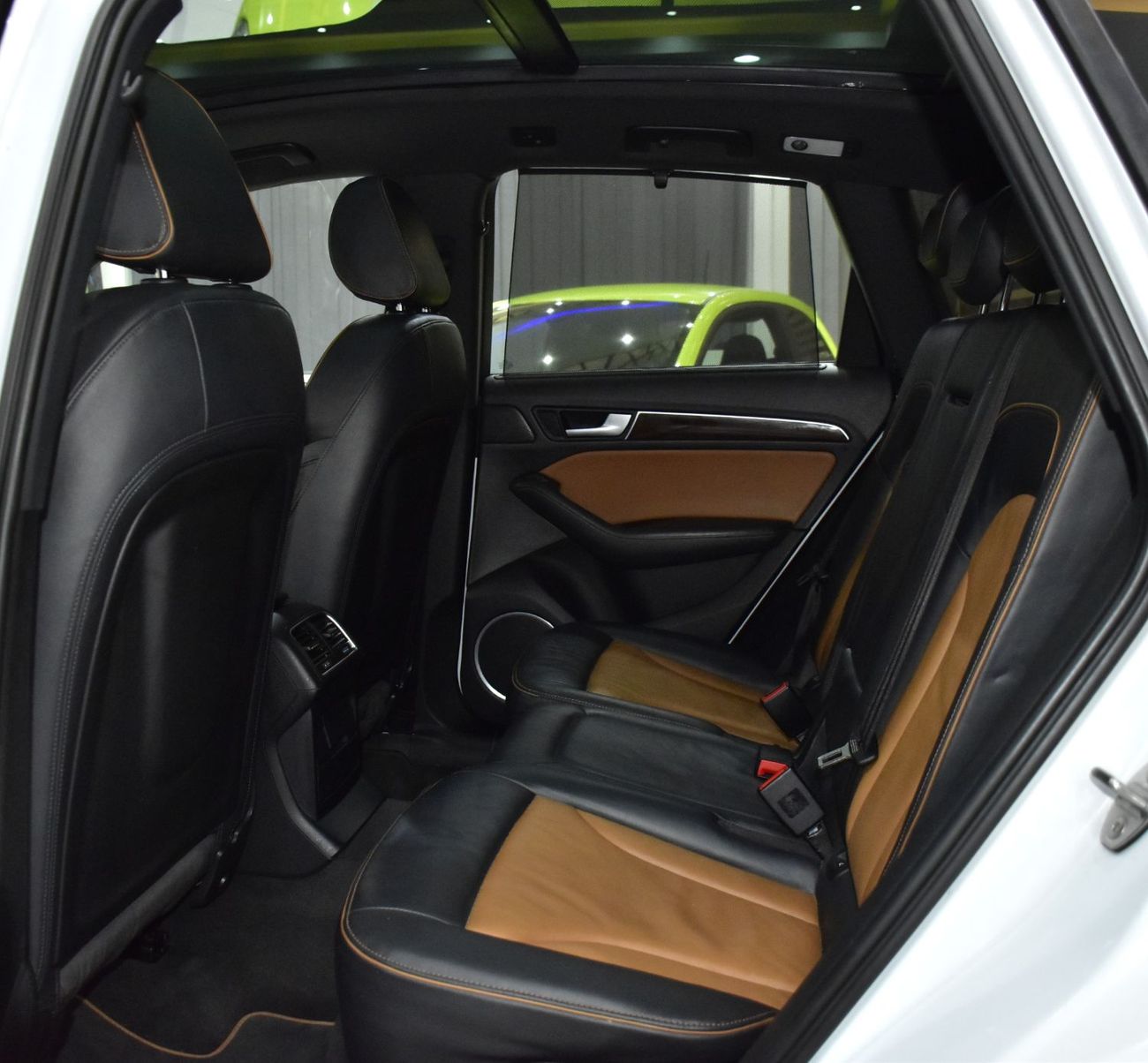 أودي Q5 EXCELLENT DEAL for our Audi Q5 S-Line 45TFSi Quattro ( 2016 Model ) in White Color GCC Specs