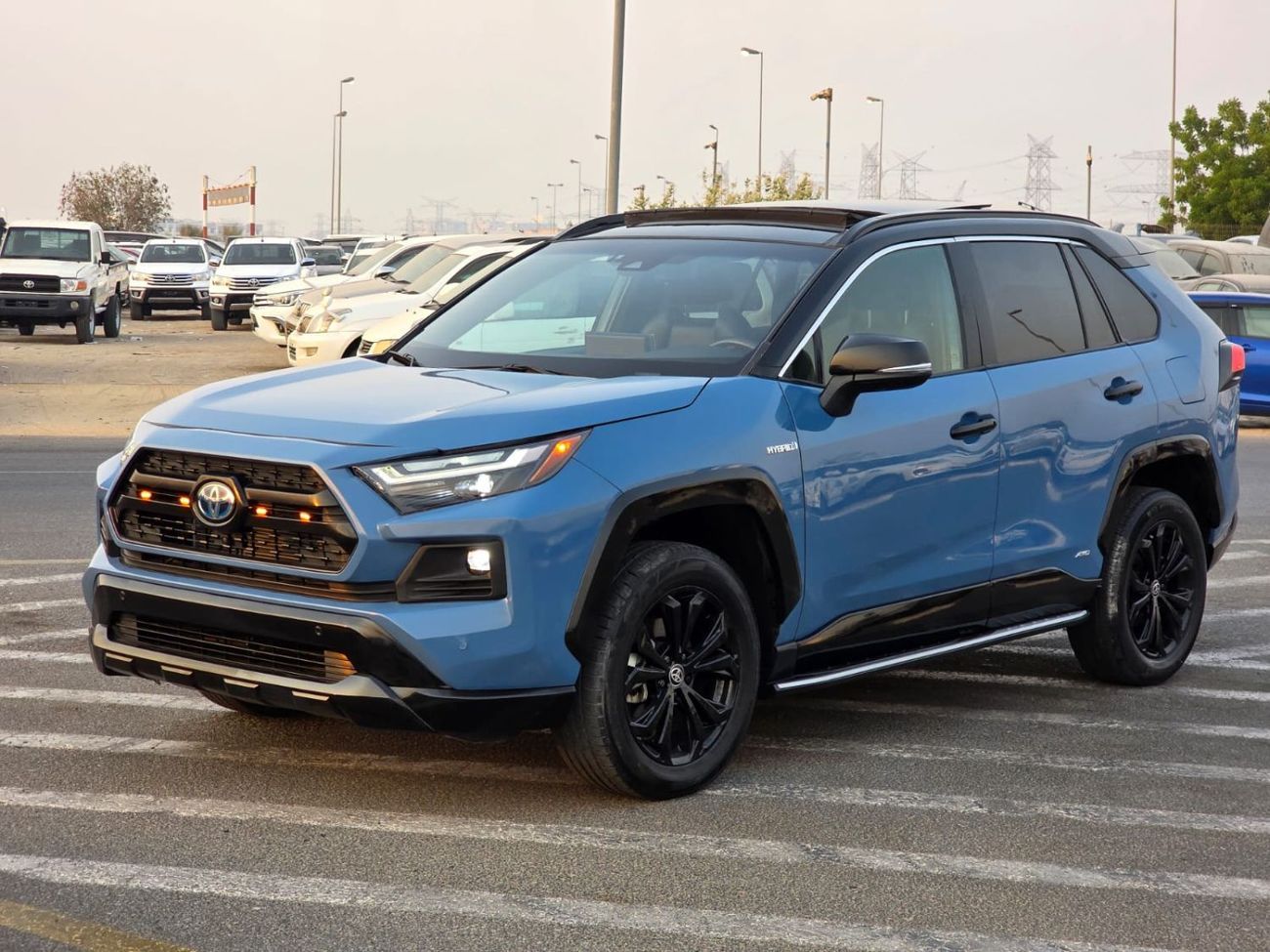 تويوتا راف ٤ 2.5L XSE hybrid