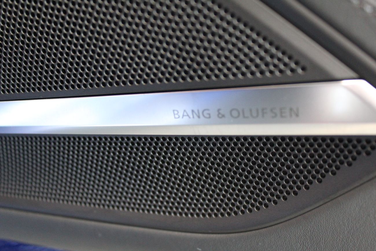 أودي S8 S8 TFSI quattro 571hp (Ref#5716)