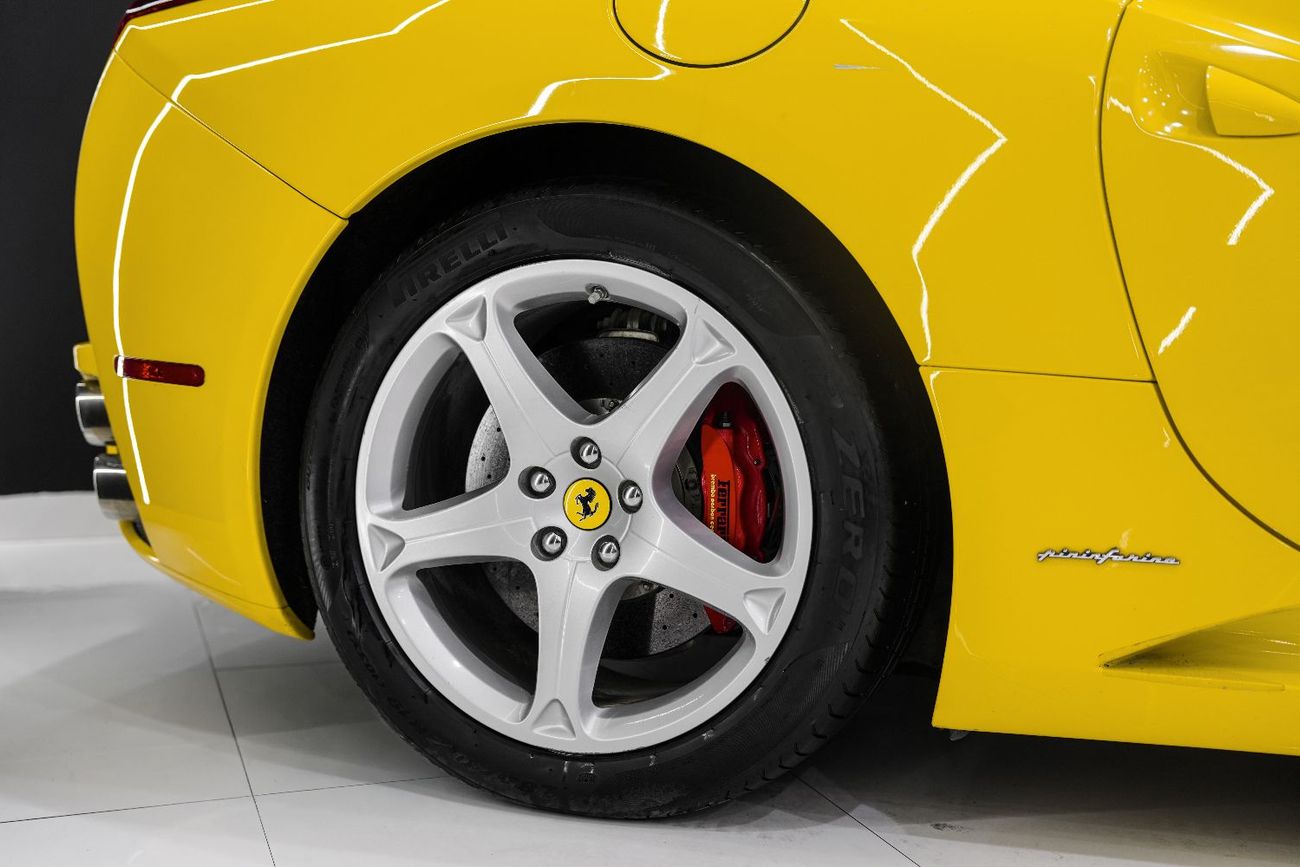 Ferrari California Carbon Fiber Interior Package, Daytona Style Seats, GCC Spec!!