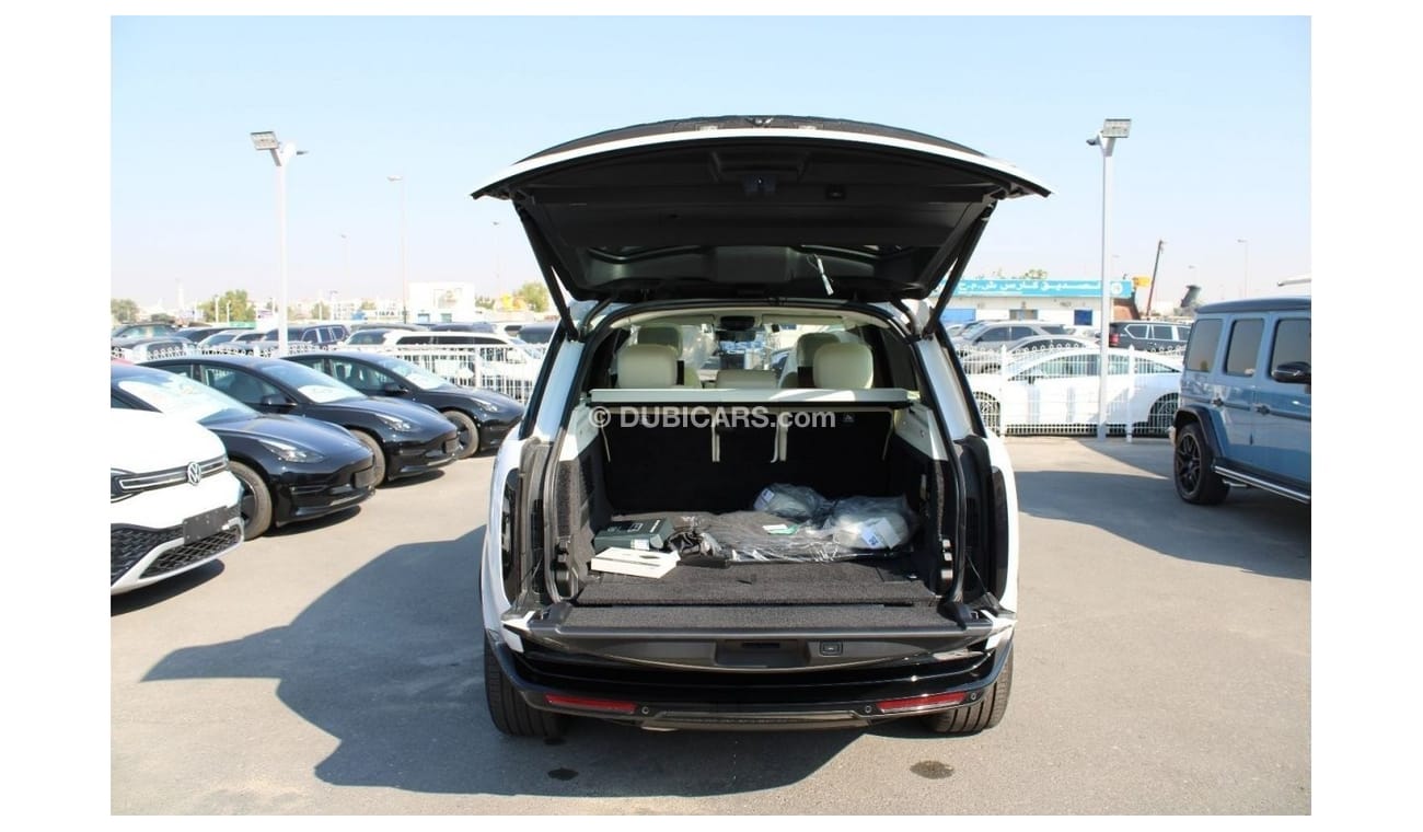 Land Rover Range Rover Land Rover Range Rover P530 Autobiography 4.4L AWD Long Wheelbase 2023 Model Year