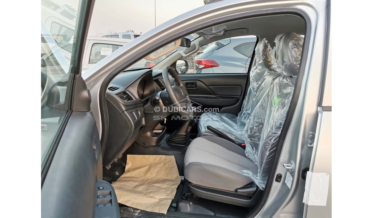 Mitsubishi L200 2.5L Diesel, M/T, 4WD, CD Player, Power Window (Code # MLP04)