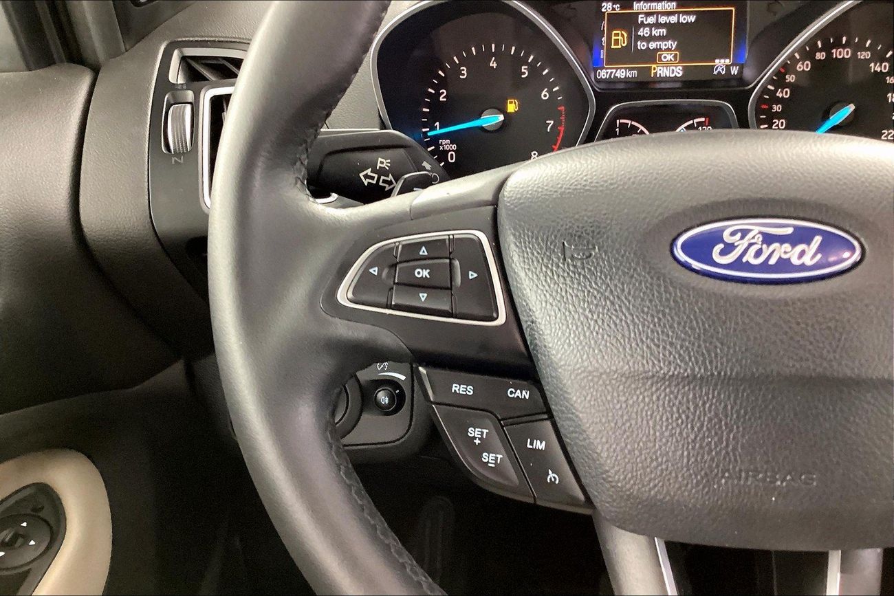 Ford Escape Titanium | Guaranteed Warranty | 0 Down Payment