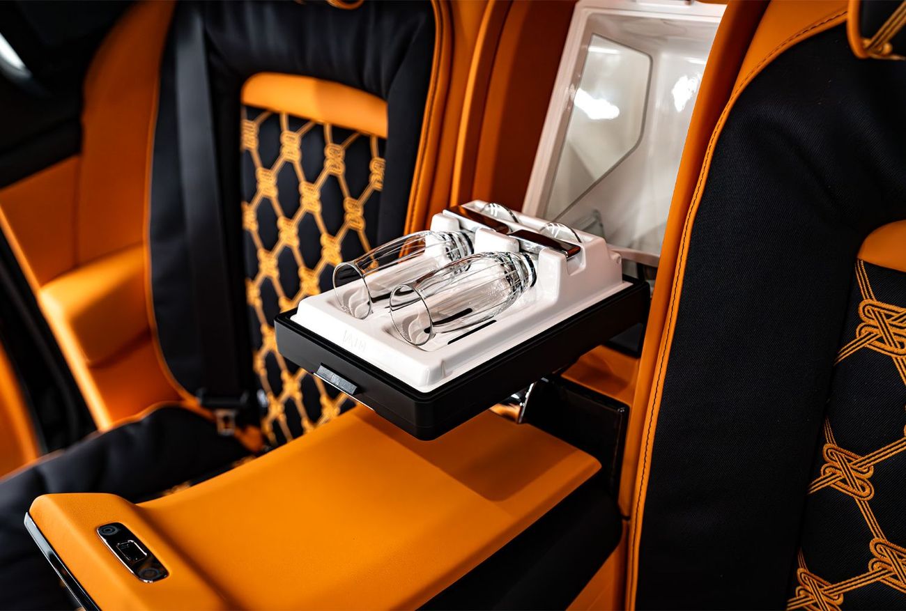 رولز رويس كولينان رولز رويس كولينان بلاك بادج 2026