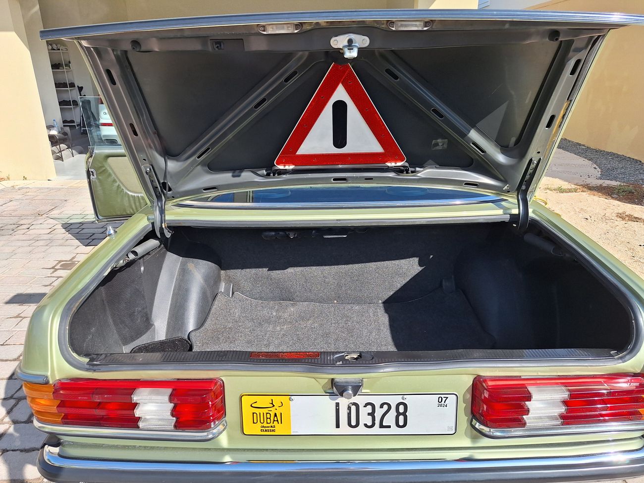 Mercedes-Benz 280 CE Coupé