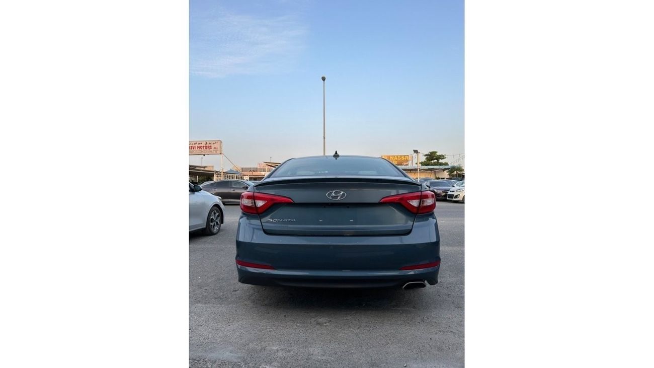 Hyundai Sonata Hyundai Sonata in perfect condition 2015 with engine capacity 2.4