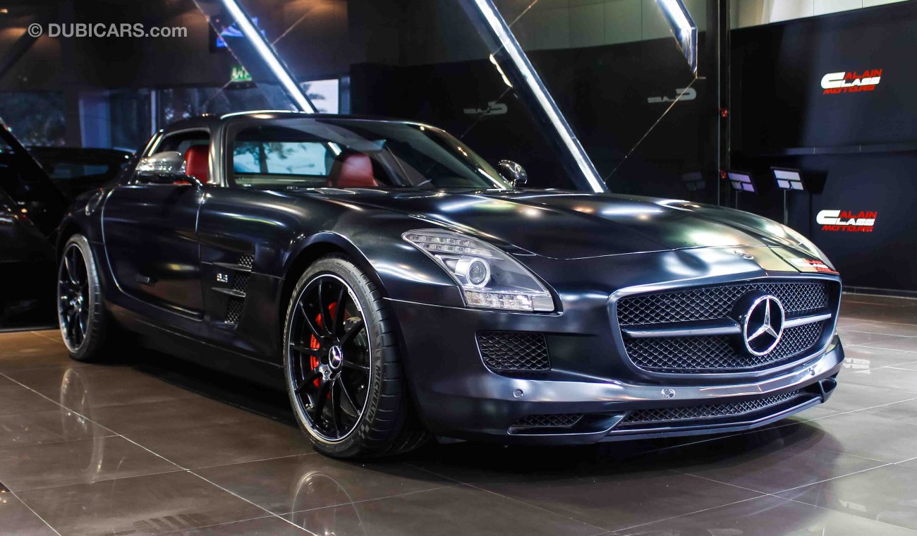 Mercedes-Benz SLS AMG