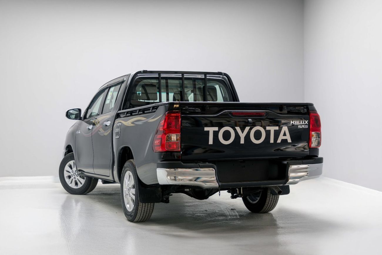 تويوتا هيلوكس 2.7L -Manual - Attitude Black Inside Black | Export Only